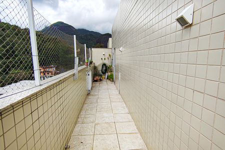 Apartamento à venda com 256m², 3 quartos e 2 vagasCorredor