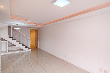 Apartamento à venda com 256m², 3 quartos e 2 vagasSala