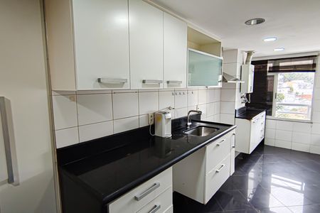 Apartamento à venda com 256m², 3 quartos e 2 vagasCozinha