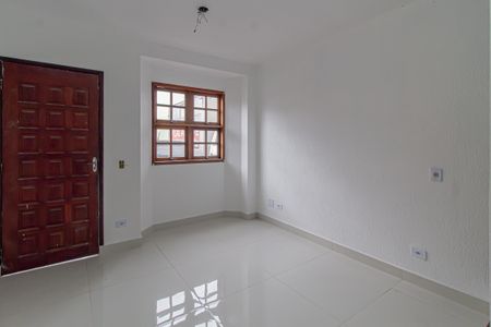 Casa de condomínio à venda com 70m², 2 quartos e 2 vagas Casa de condomínio à venda com 70m², 2 quartos e 2 vagasSala