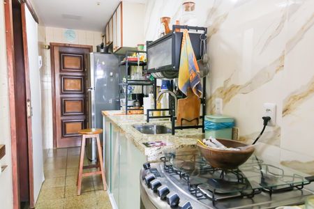Apartamento à venda com 82m², 2 quartos e 1 vaga Apartamento à venda com 82m², 2 quartos e 1 vagaCozinha