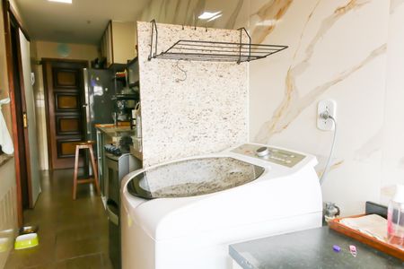 Apartamento à venda com 82m², 2 quartos e 1 vaga Apartamento à venda com 82m², 2 quartos e 1 vagaÁrea de Serviço