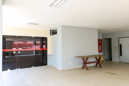 Apartamento à venda com 82m², 2 quartos e 1 vaga Apartamento à venda com 82m², 2 quartos e 1 vagaÁrea comum - Salão de festas