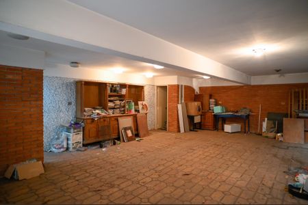 Casa à venda com 356m², 5 quartos e 4 vagasGaragem