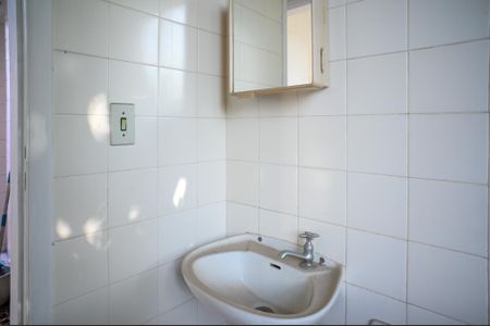 Casa à venda com 356m², 5 quartos e 4 vagasBanheiro de serviço