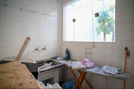 Casa à venda com 356m², 5 quartos e 4 vagasÁrea de Serviço