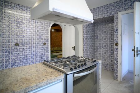 Casa à venda com 356m², 5 quartos e 4 vagasCozinha