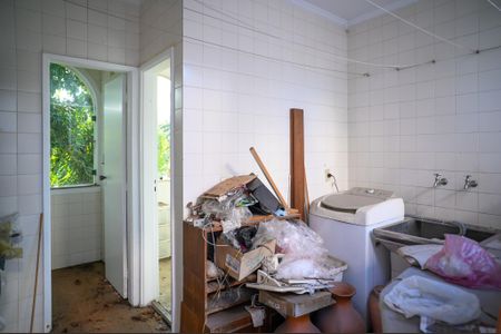 Casa à venda com 356m², 5 quartos e 4 vagasÁrea de Serviço