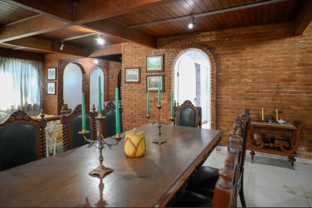Casa à venda com 356m², 5 quartos e 4 vagasSala de Jantar