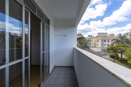 Varanda de apartamento para alugar com 3 quartos, 70m² em Ouro Preto, Belo Horizonte