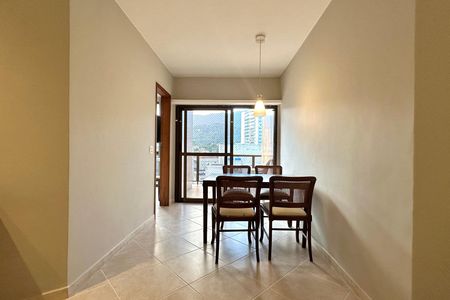 Sala de apartamento à venda com 1 quarto, 66m² em Leblon, Rio de Janeiro