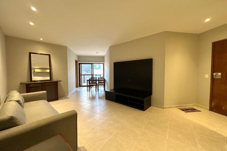 Sala de apartamento à venda com 1 quarto, 66m² em Leblon, Rio de Janeiro