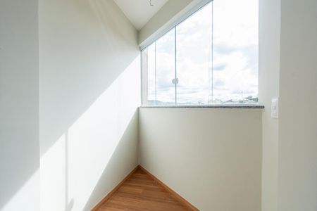 Apartamento à venda com 86m², 1 quarto e 2 vagas Apartamento à venda com 86m², 1 quarto e 2 vagasSuíte