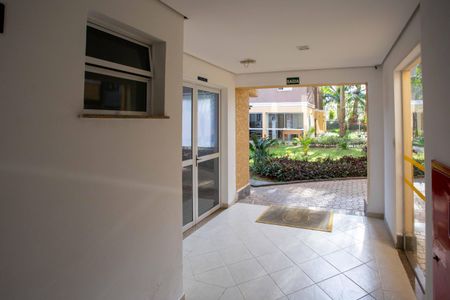 Apartamento à venda com 69m², 3 quartos e 2 vagasHall social