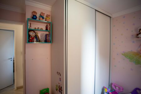 Apartamento à venda com 69m², 3 quartos e 2 vagasQuarto 2