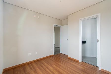 Apartamento à venda com 58m², 2 quartos e 2 vagasSuíte