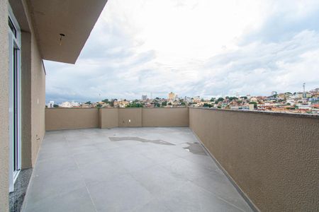 Apartamento à venda com 58m², 2 quartos e 2 vagasCobertura