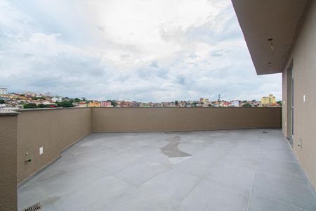 Apartamento à venda com 58m², 2 quartos e 2 vagasCobertura