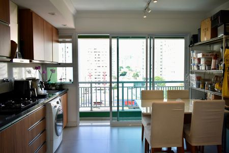 Apartamento à venda com 72m², 2 quartos e 2 vagasCozinha