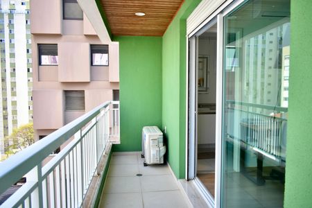 Apartamento à venda com 72m², 2 quartos e 2 vagasSuíte