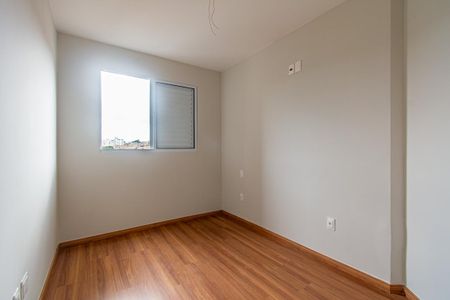 Apartamento à venda com 73m², 2 quartos e 2 vagasQuarto 2