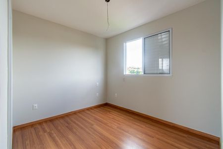 Apartamento à venda com 73m², 2 quartos e 2 vagasSuíte