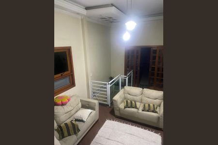 Casa à venda com 160m², 7 quartos e 1 vaga Casa à venda com 160m², 7 quartos e 1 vagaSala