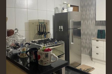 Casa à venda com 160m², 7 quartos e 1 vaga Casa à venda com 160m², 7 quartos e 1 vagaCozinha