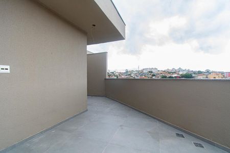 Apartamento à venda com 122m², 2 quartos e 2 vagasCobertura