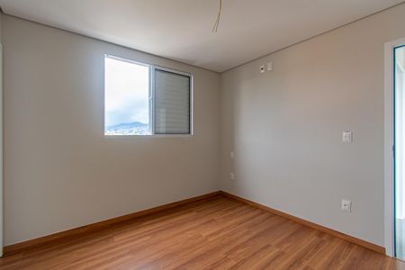 Apartamento à venda com 122m², 2 quartos e 2 vagasSuíte