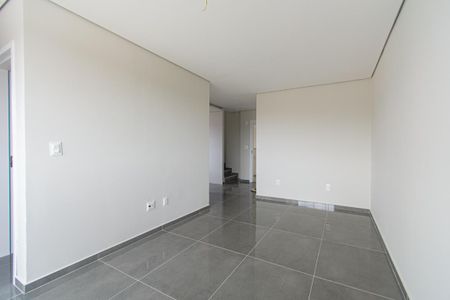 Apartamento à venda com 122m², 2 quartos e 2 vagasSala