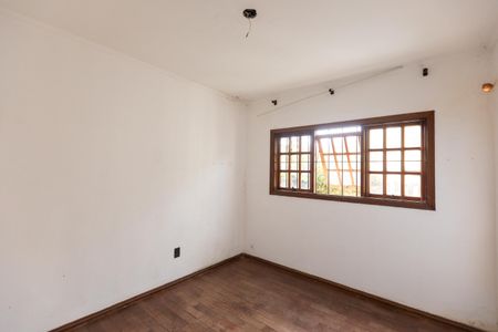 Casa para alugar com 180m², 3 quartos e 2 vagasQuarto 2