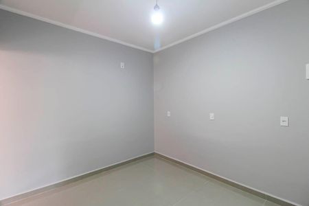 Suíte 1 de casa para alugar com 2 quartos, 60m² em Jardim Sapopemba, São Paulo