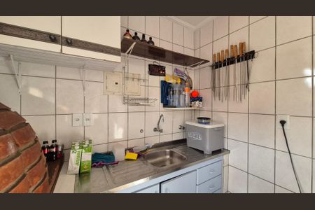 Casa à venda com 227m², 3 quartos e 4 vagas Casa à venda com 227m², 3 quartos e 4 vagasArea Externa