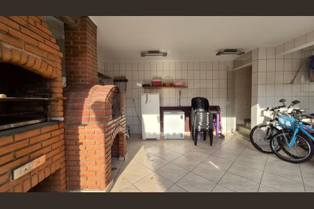 Casa à venda com 227m², 3 quartos e 4 vagas Casa à venda com 227m², 3 quartos e 4 vagasArea Externa