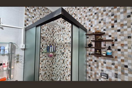 Casa à venda com 227m², 3 quartos e 4 vagas Casa à venda com 227m², 3 quartos e 4 vagasBanheiro da Suíte