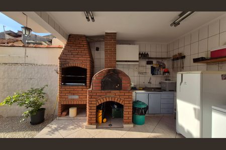 Casa à venda com 227m², 3 quartos e 4 vagas Casa à venda com 227m², 3 quartos e 4 vagasArea Externa