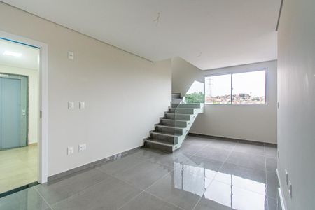 Apartamento à venda com 156m², 2 quartos e 3 vagasSala
