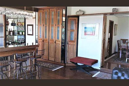 Apartamento à venda com 3 quartos, 236m² em Morumbi, São Paulo