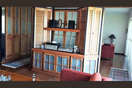 Apartamento à venda com 3 quartos, 236m² em Morumbi, São Paulo