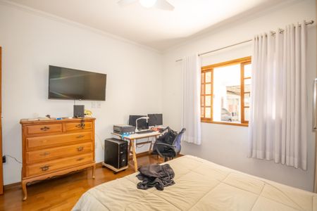 Casa à venda com 470m², 8 quartos e 7 vagasQuarto 1