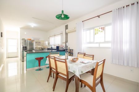 Casa à venda com 470m², 8 quartos e 7 vagasCopa