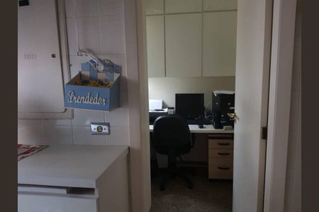 Apartamento à venda com 3 quartos, 184m² em Vila Suzana, São Paulo
