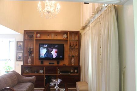 Apartamento à venda com 3 quartos, 184m² em Vila Suzana, São Paulo