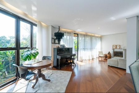 Apartamento à venda com 3 quartos, 180m² em Jardim Fonte do Morumbi, São Paulo