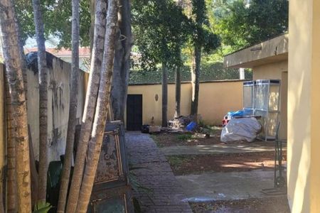 Casa à venda com 516m², 4 quartos e 4 vagas