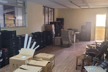 Casa à venda com 516m², 4 quartos e 4 vagas