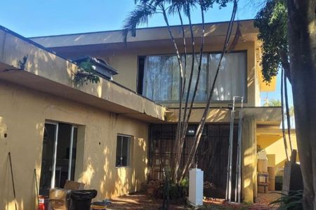 Casa à venda com 516m², 4 quartos e 4 vagas