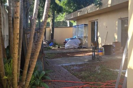 Casa à venda com 516m², 4 quartos e 4 vagas