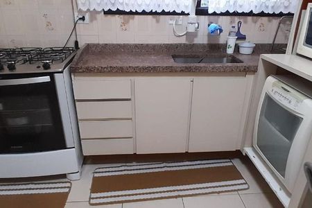 Casa à venda com 156m², 3 quartos e 4 vagas